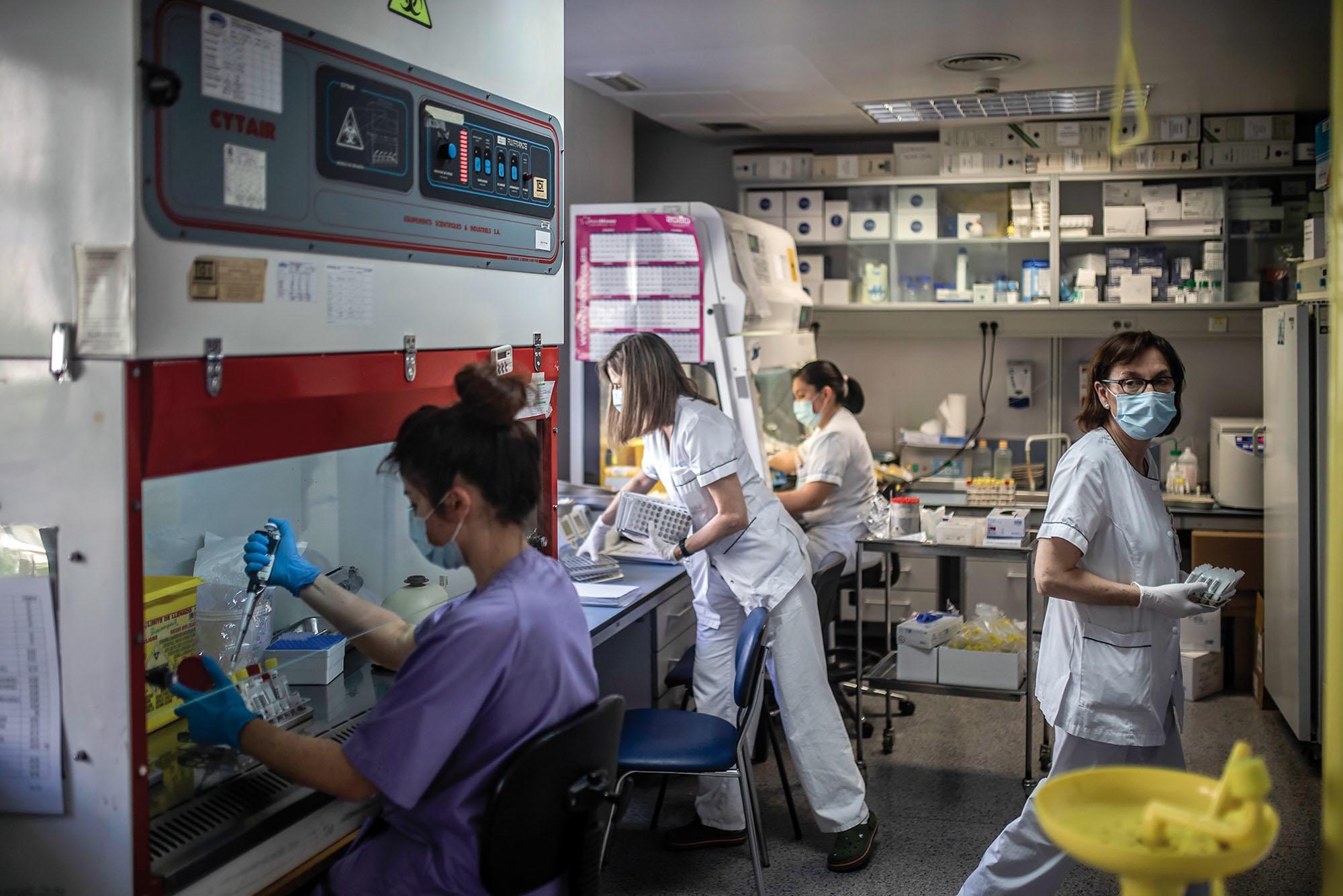 mujeres sanitarias 2